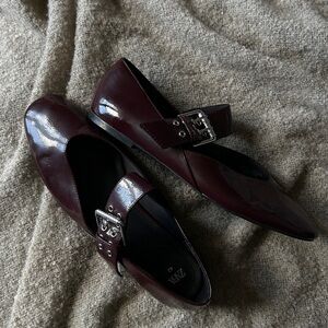 Zara 11/42 Burgundy Wine color Ballet Flats with Buckles